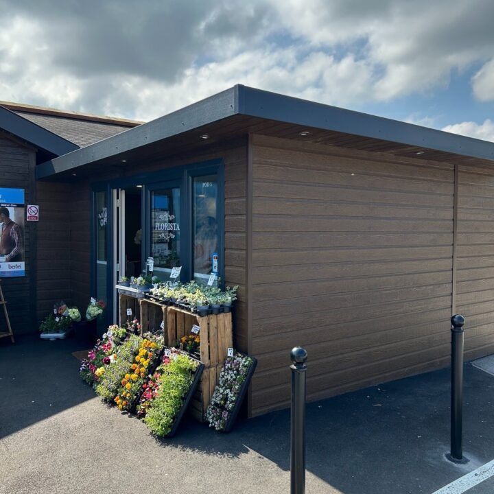 Bespoke Garden Room 10