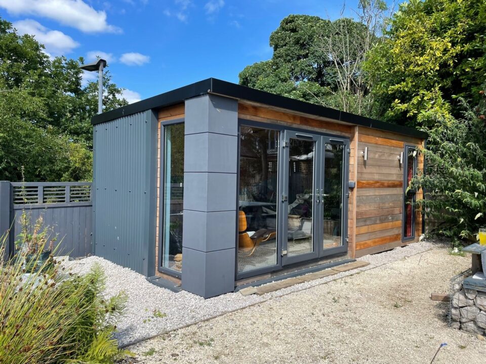 Bespoke Garden Room 2