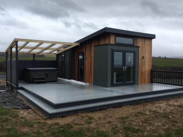 Forest Lodge Luxury Pod Built 8m X 4m